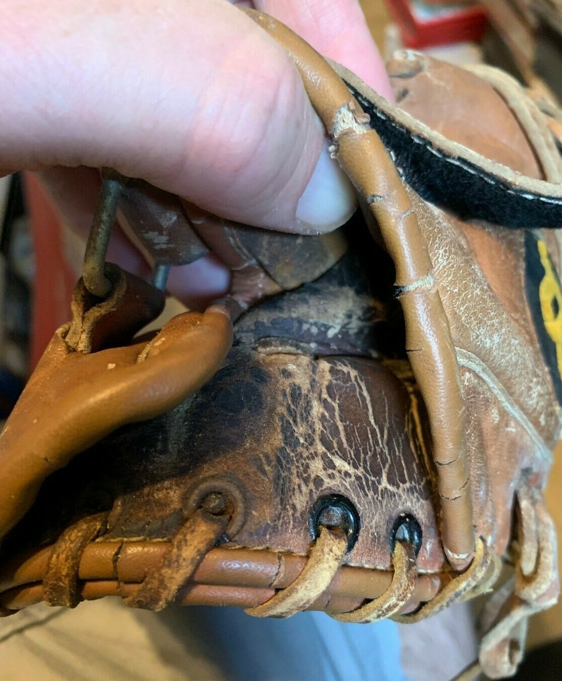 Wilson A2124 George Brett Signatur Baseball Glove Right Handed Throwing RHT 12" 