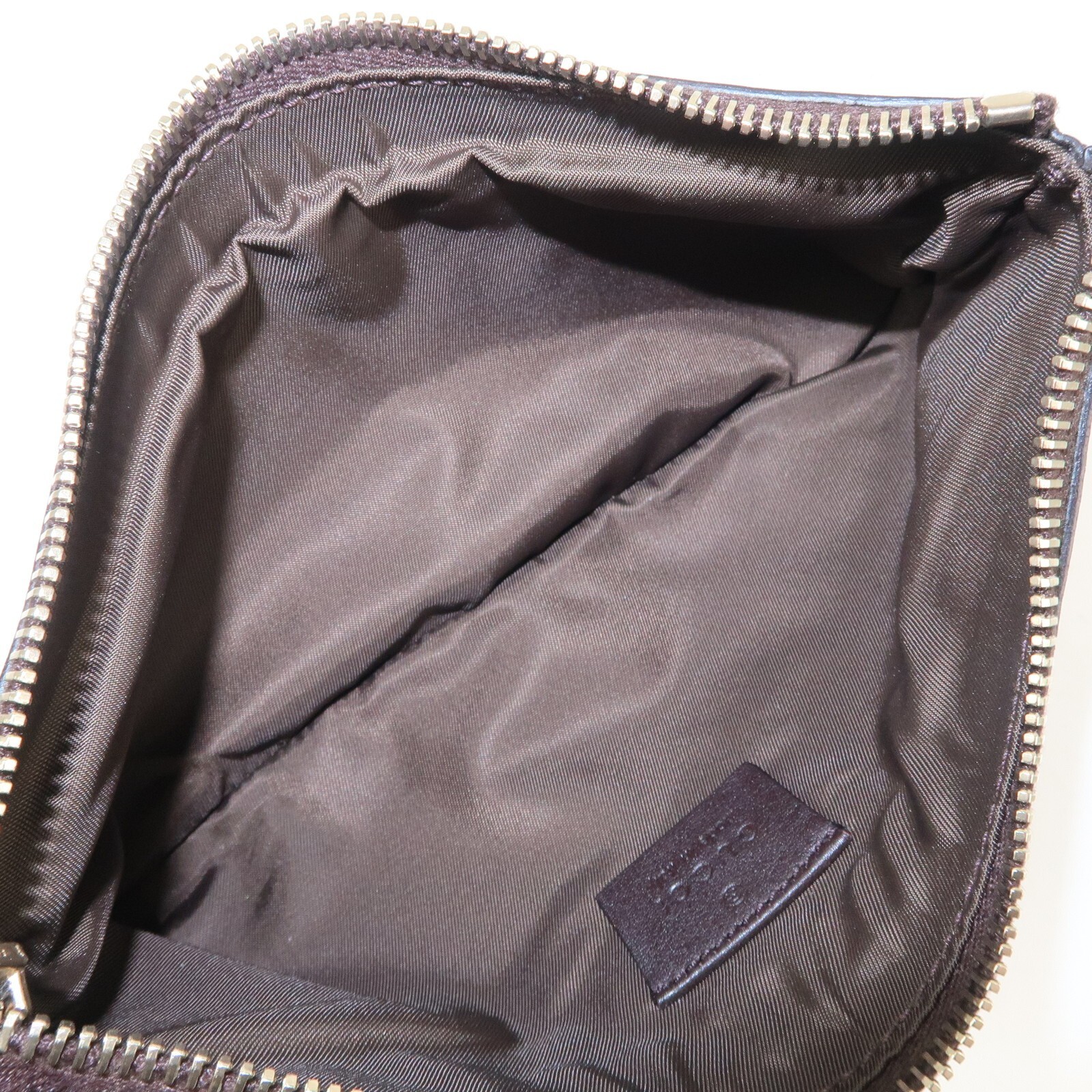 GUCCI Guccisima Interlocking G Accessory Pouch Le… - image 22