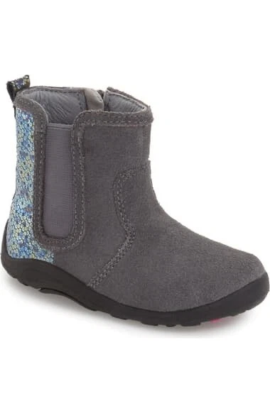 NUEVAS BOTAS STRIDE RITE Estefana Gris Lentejuelas 4 M ORIGINAL PRECIO DE VENTA SUGERIDO POR EL FABRICANTE $49 Foto 2 de 4