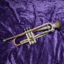 USA Line Grand Rapids Antique Rustic Decor Trumpet Wall Hanger Display Copper