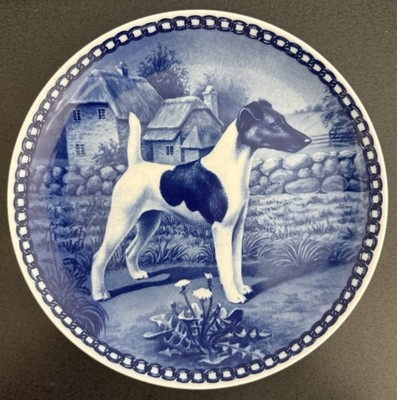 Smooth Fox Terrier Plate Tove Svendsen RARE Vintage No Chips 8 Inch Diameter  