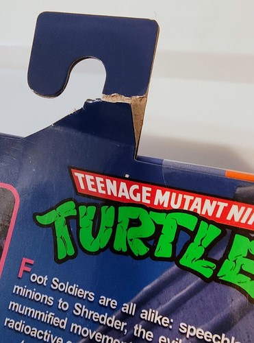 NECA Teenage Mutant Ninja Turtles Trouble’s A Foot - Foot Soldier Action Figure - Picture 5 of 5
