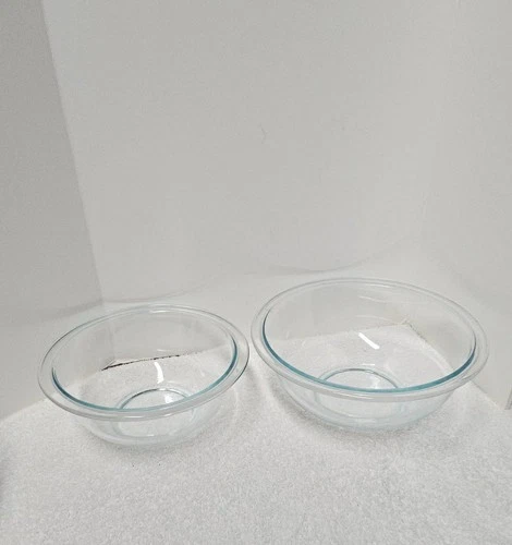 Vintage Pyrex Clear Glass Nesting Mixing Bowls 322, 323, 1qt-1½qt