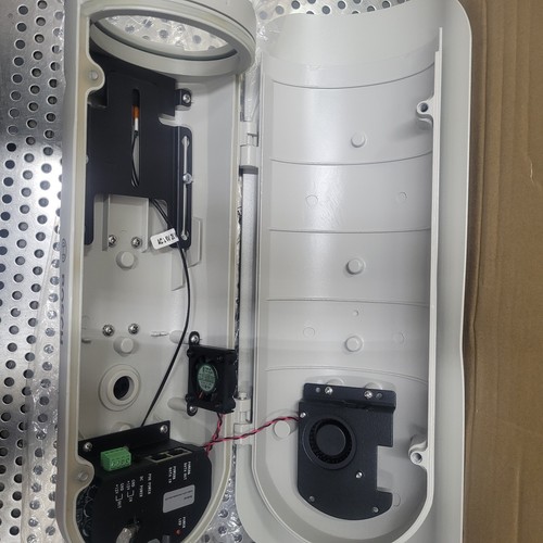 Bosch UHO PoE Outdoor Camera Housing for DINION Camera, Gray #UHO-POE-10 - Picture 3 of 4