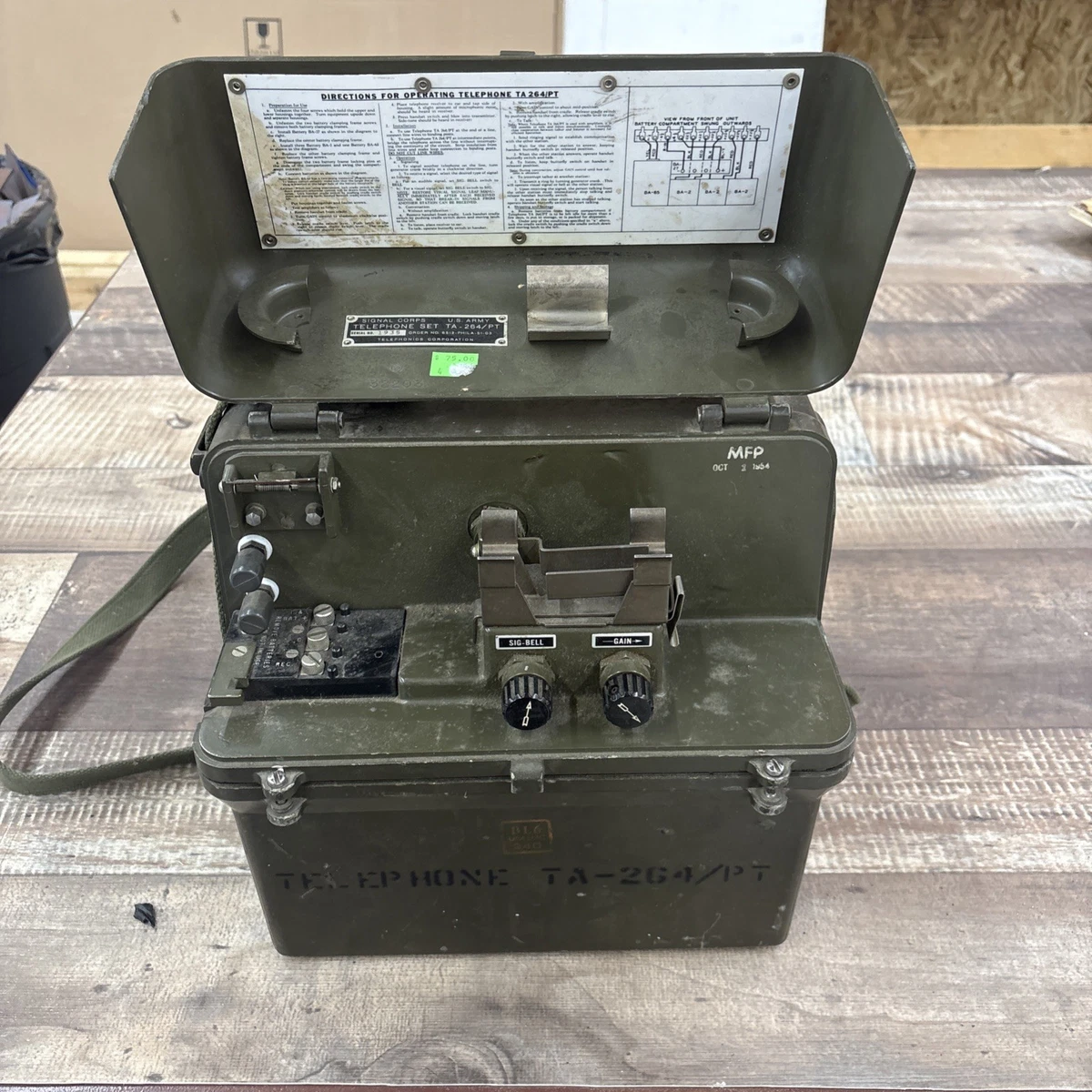 Field Telephone Indiana Original WWII US Field Gear & Equipment