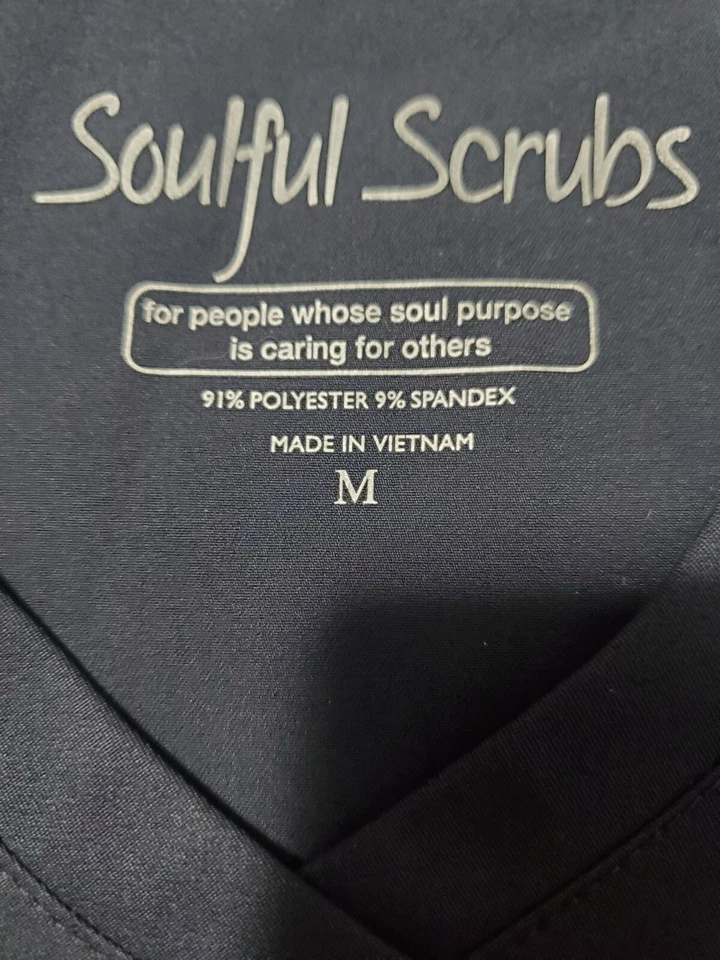 Blusa Médica Gris Peltre, Soulful, Talla M, Artículo 13 Foto 3 de 4