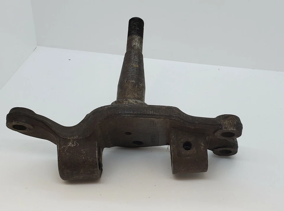 Dodge Plymouth 1955 dirección delantera derecha nudillo husillo 11" tambores 1615344 nuevo en stock Foto 3 de 4