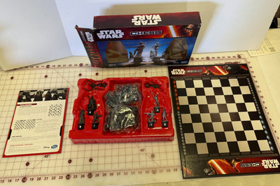 Star Wars Chess Set New In Box Hasbro 2014 Brand New Opened Box Star Wars Chess