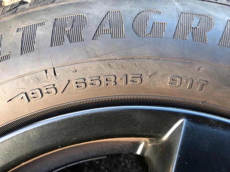 4xkomplette Winterreifen+Alufelgen 195/65R15 91T für VW Golf,5,6,Seat,Skoda,A4 - Bild 3 von 4