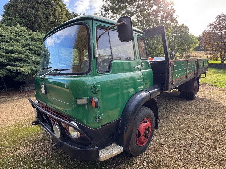 Bedford TK Cats Whisker MK1  330 Dropside Truck. PART EXCHANGE CONSIDERED - Image 3 of 4