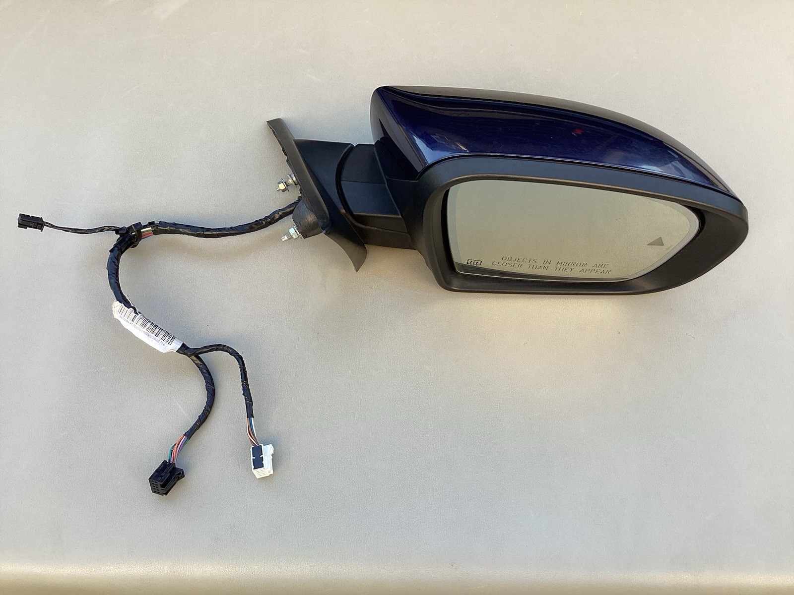 Maserati Ghibli 2014-2016 Side mirror Blue