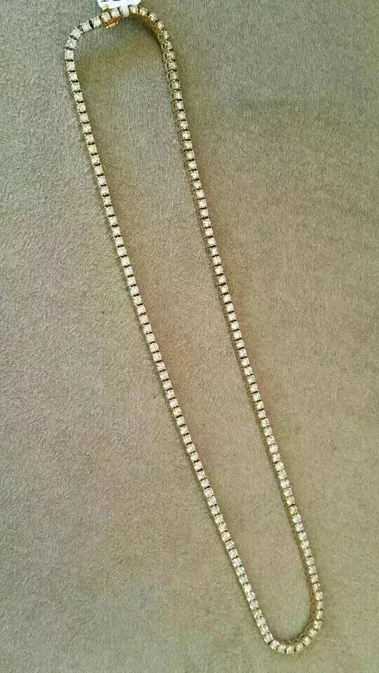 Collar de tenis para mujer de 18" de diamantes creados en laboratorio de corte redondo de 8 quilates de oro amarillo de 10 quilates Foto 4 de 4