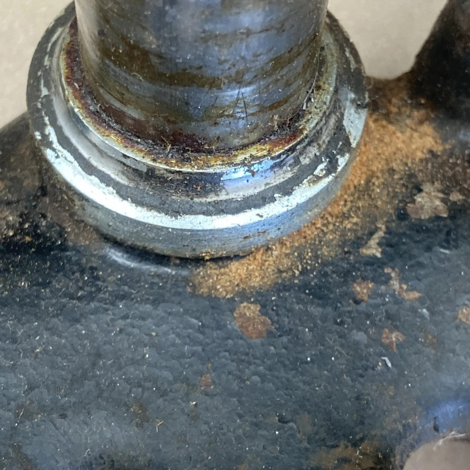 Abrazadera inferior y vástago de dirección Hodaka Ace 100 Wombat Road Toad Super Rat 30 mm Foto 4 de 4