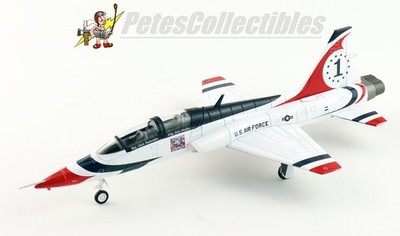 Hobby Master HA5415 Northrop T-38C Talon Thunderbirds No.1 plane USAF 1970s 1:72