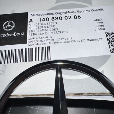 NEW GENUINE MERCEDES-BENZ S W140 BONNET STAR STAND UP BADGE EMBLEM 