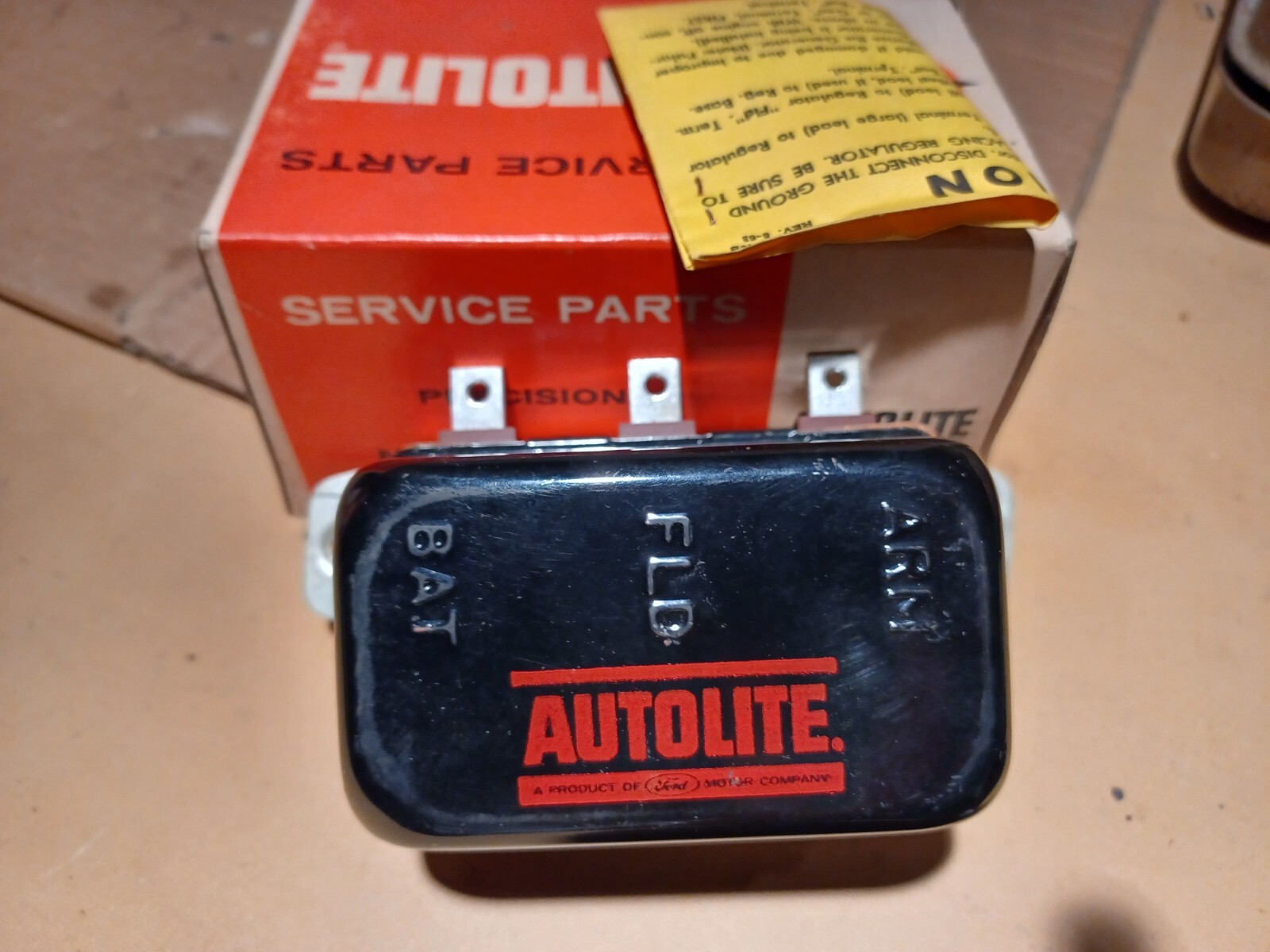 NOS OEM Autolite Voltage Regulator    8-102 VBO-6221C 1960 1961 Rambler 12V