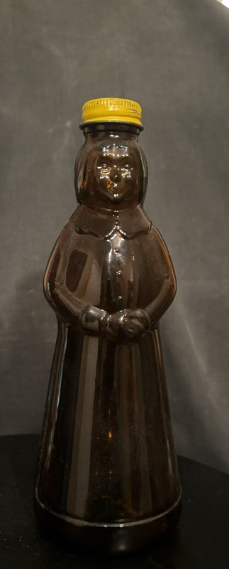 Vintage Mrs Butterworth’s Amber Glass Syrup Bottle 12oz Metal Lid No Label 8.25”