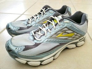 brooks defyance 4 womens price