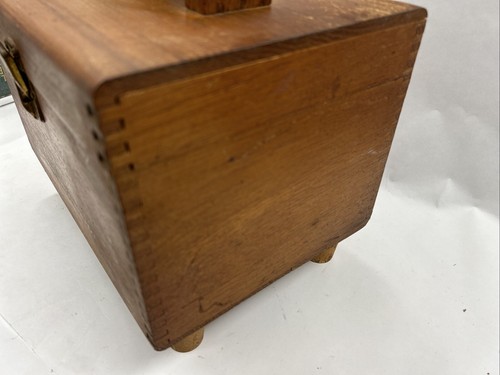 Vintage Ronson Roto Shine Magnetic Shoe Shine Box & Attachments Tested & Works - Picture 3 of 10