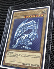 Konami Yu-Gi-Oh TCG Blue-Eyes White Dragon 25th Ult Kaiba Secret Holo Eng