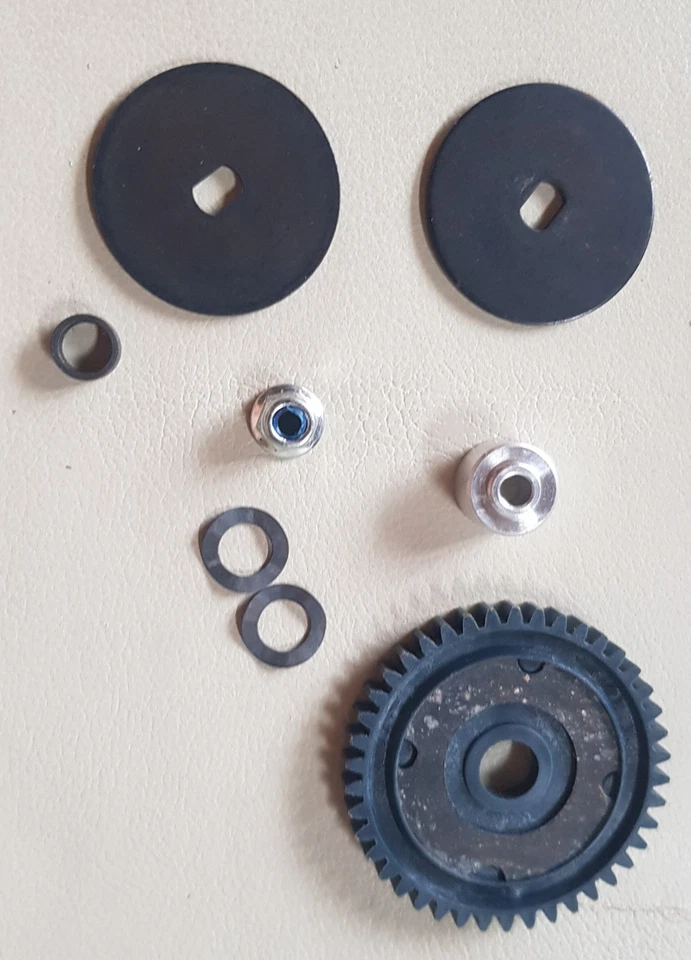 Kyosho Mad Force Hauptzahnrad mit Slipper,Slipperplatte und Zubehör. - Bild 3 von 4