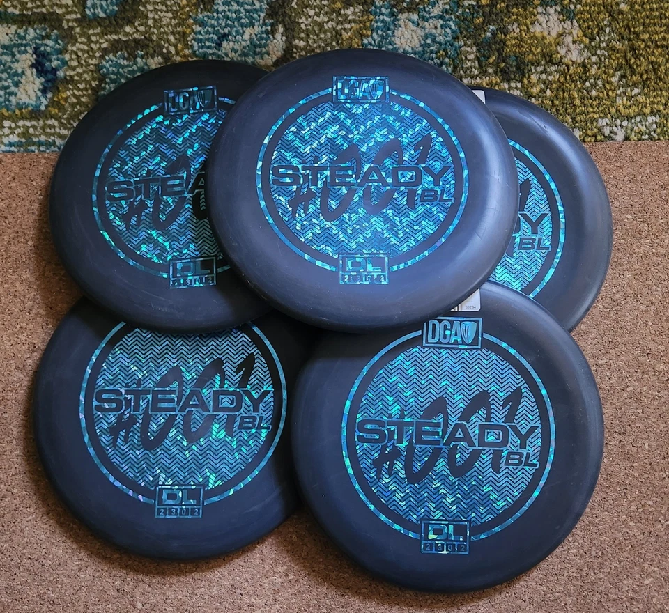 DGA D-Line Steady BL 173-174g 5x Matching Black Putters (Luna Roach P2) - Image 2 of 4