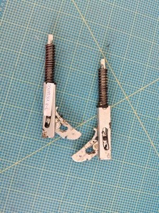 Siemens HB360560 Backofen Türscharnier R-L Set  00499361