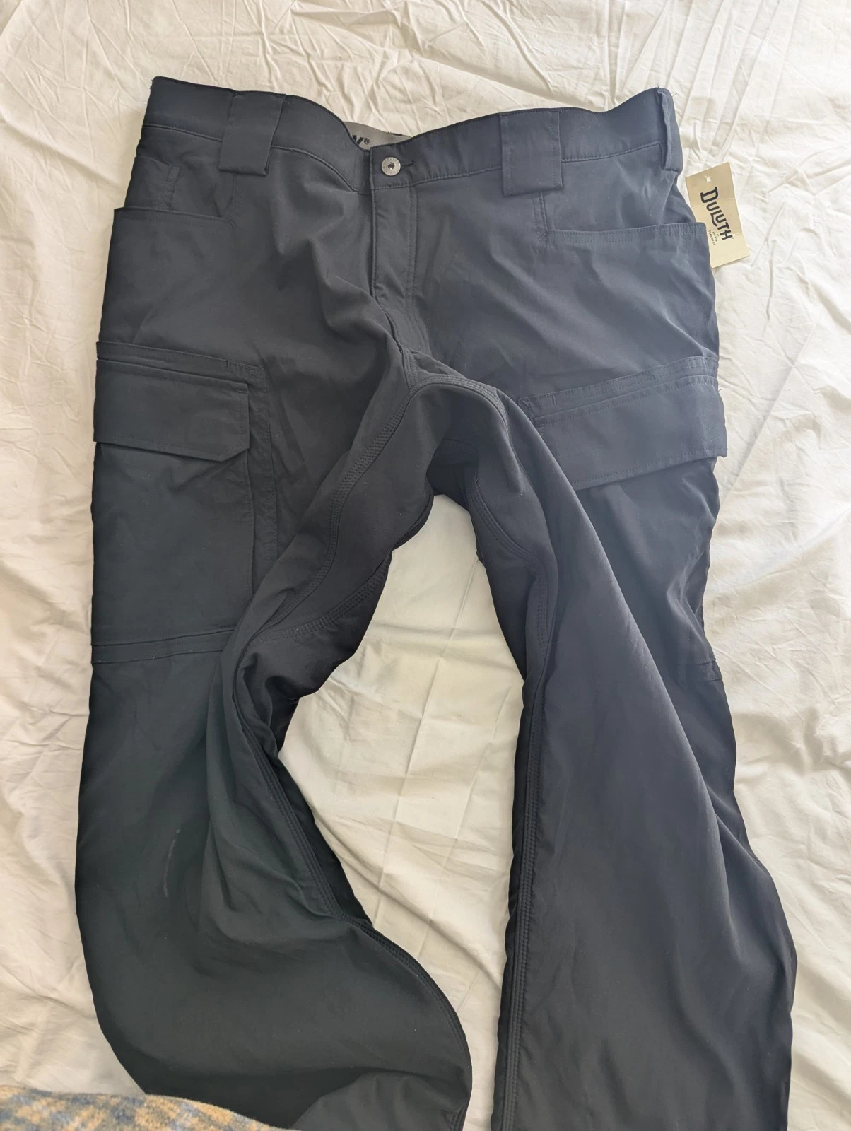 Duluth Trading Lined Dry on the Fly Cargo Pants , 40 X32, Black with Tags