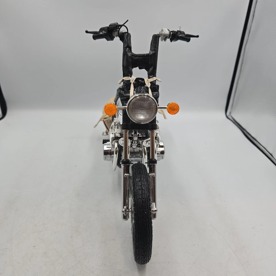 Guiloy Yamaha Xs 1/6 Scale Model Bike - Image 2 of 4