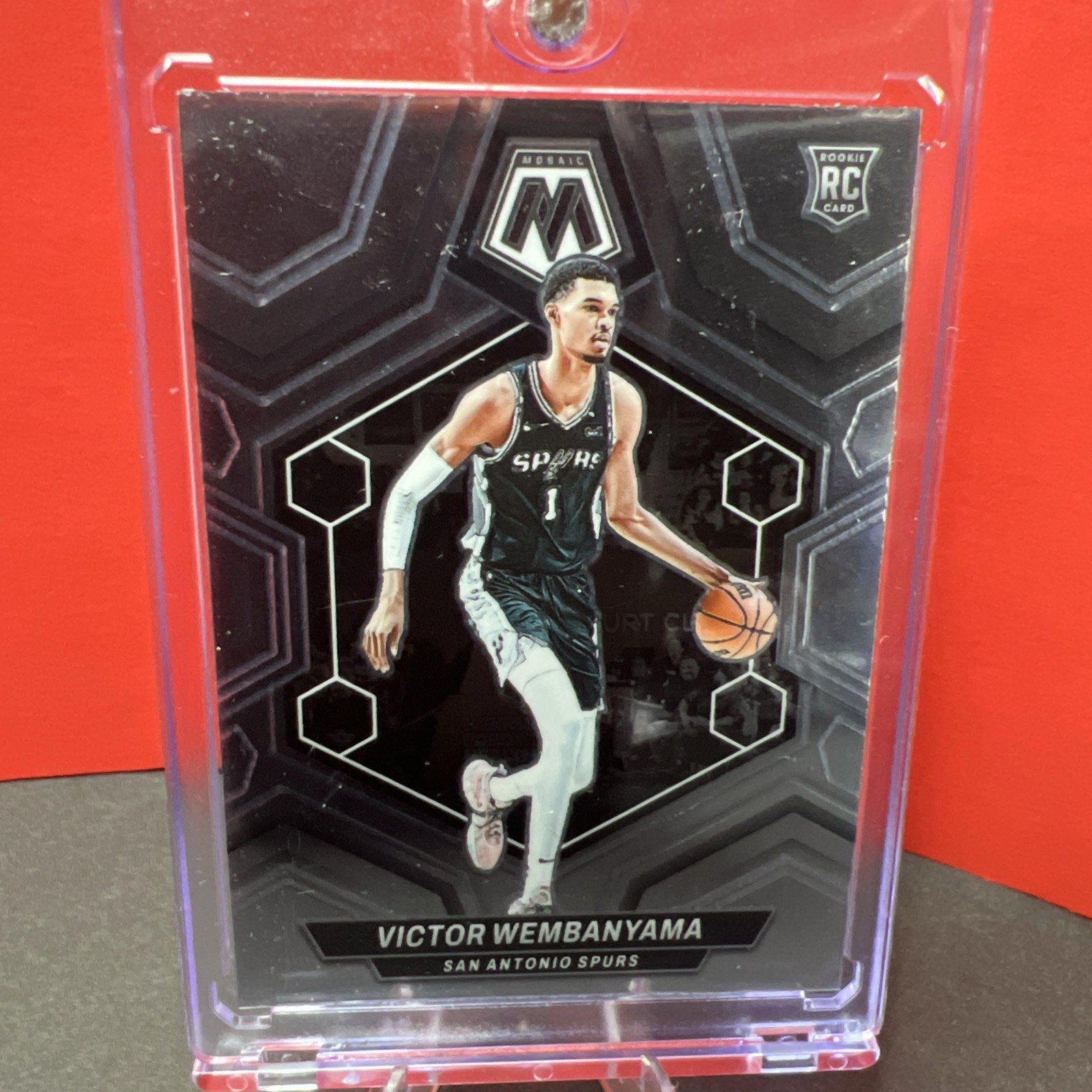 Victor Wembanyama- 2023-24 Panini Mosaic Silver Rookie Card #238 SPURS