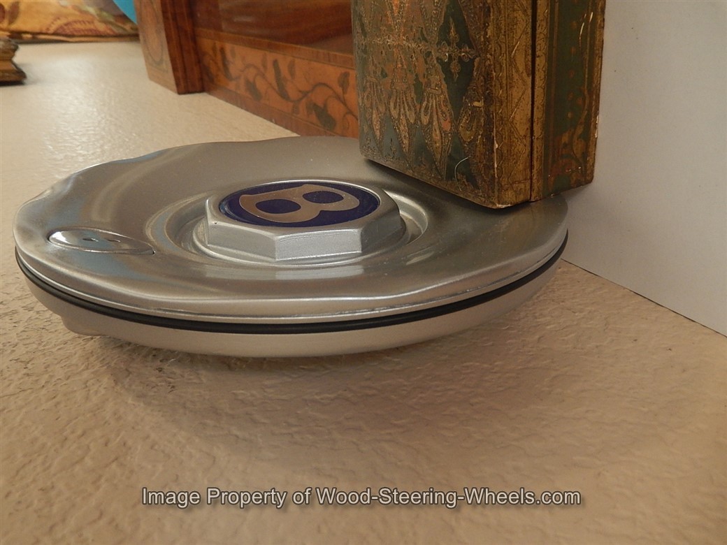New    Bentley Wheel Hub Cap Fits Azure 1999 - 2003 Silver Wheels 18"x 8.0" NOS