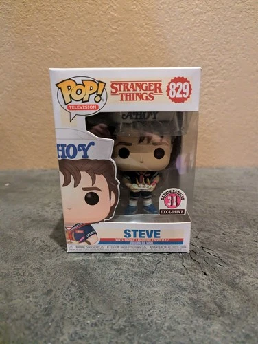 Funko POP! Stranger Things Steve *Baskin Robbins Exclusive* #829