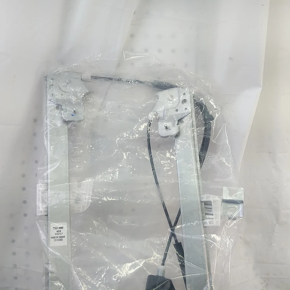 Dorman 752980 For 2013-21 Nissan Pathfinder Front LH Power Window Regulator Only - Image 3 of 4