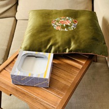 kinder valley opal folding stand