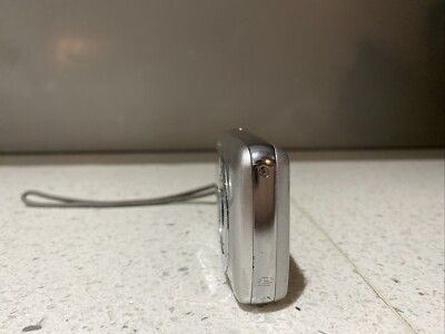 Panasonic LUMIX DMC-S1 12.1MP Digital Camera (Silver) -PARTS ONLY