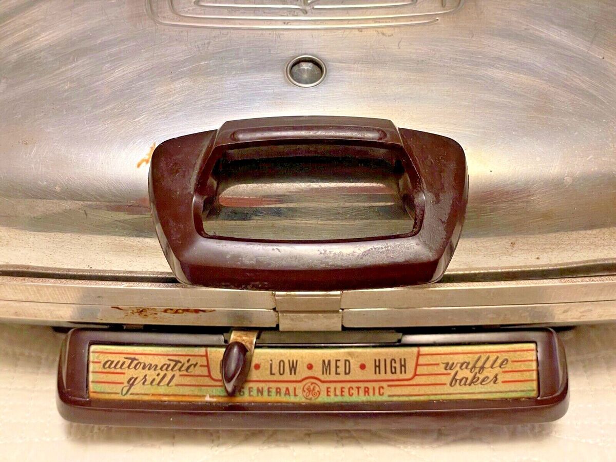 Vintage GE Automatic Grill & Waffle Baker 14G42 Chrome USA Vintage GE Automatic Grill & Waffle Baker 14G42 Chrome USA
