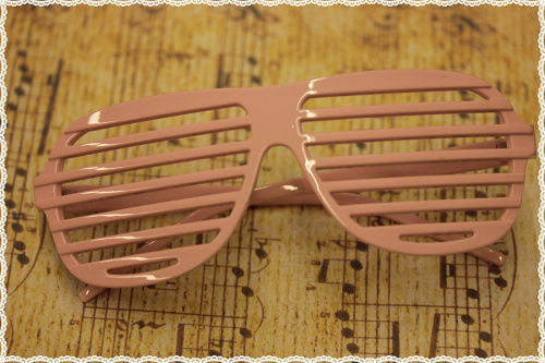 SUPER OFFERTA!!!! Occhiali montatura rosa chiaro con lenti a righe in  plastica | eBay