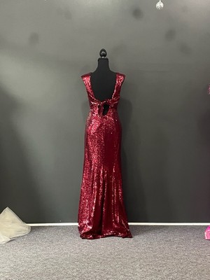 open lace back dress Cranberry Martini Velvet Midi in Red M / Red