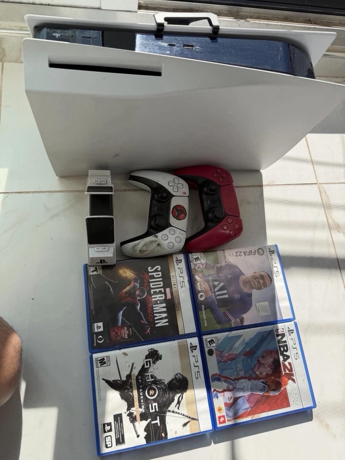 Sony PlayStation 5 Slim Disc Edition PS5 1TB White Console W/2 Controllers