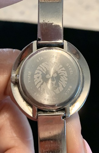 Vintage Anne Klein Silver Tone & Black AK 1083 Y121E Stainless Steel Wristwatch - Picture 3 of 8
