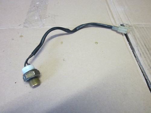 SUZUKI GSX-R 750 W GR7BB 1992-95 GEBER FÜHLER SENSOR SCHALTER FÜR KÜHLER-LÜFTER