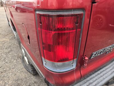 Used Left Tail Light Assembly fits: 2005 Ford Excursion Left Grade A