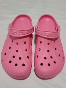 crocs w10