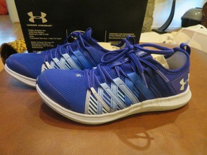 girls blue tennis shoes