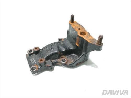 VW Touareg 3.0 V6 TDI Bj 2017 Abgaskrümmer Turbo Träger Halter 059145195