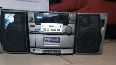 Vintage Koss Boombox Model HG828 Single Cassette With Cord