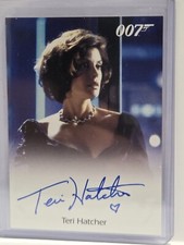 Top 10 James Bond Autographed Trading Cards 27