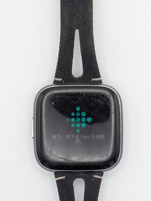 Fitbit Versa 2 Smartwatch Black Heart Rate Fitness Tracker Working READ