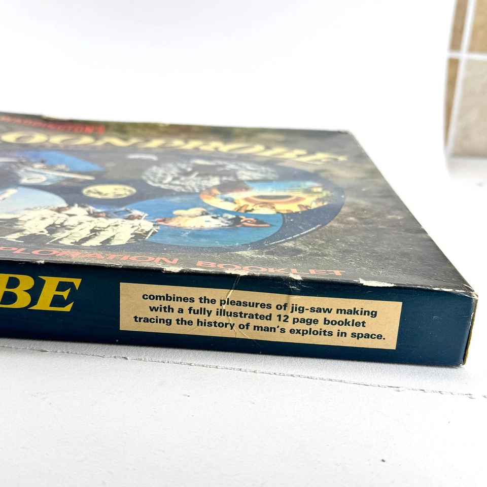VINTAGE WADDINGTONS MOONPROBE ELLIPTICAL JIGSAW PUZZLE - Image 2 of 4