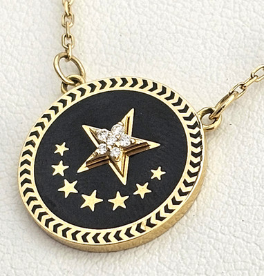 18K Gold FoundRae Stärke Diamant Talisman Anhänger Halskette 7 Sterne Emaille